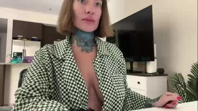 Thumbnail 1, iiixbostonxiii's Stream at Chaturbate, 28 days ago