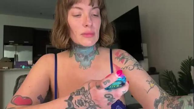 Image 10 of iiixbostonxiii Stream on Chaturbate on 27 days ago