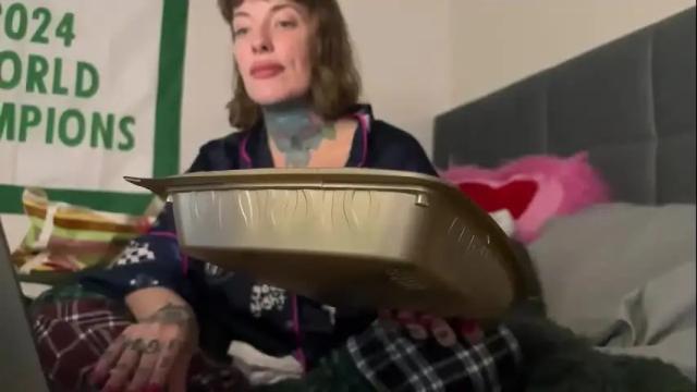 Image 4 of iiixbostonxiii Stream on Chaturbate on 26 days ago