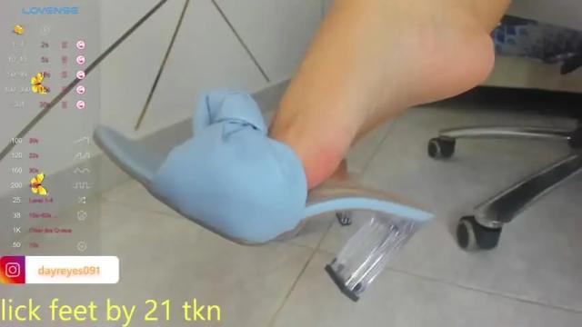 Image 3 of iisabella_evans Stream on Chaturbate on 16 months ago