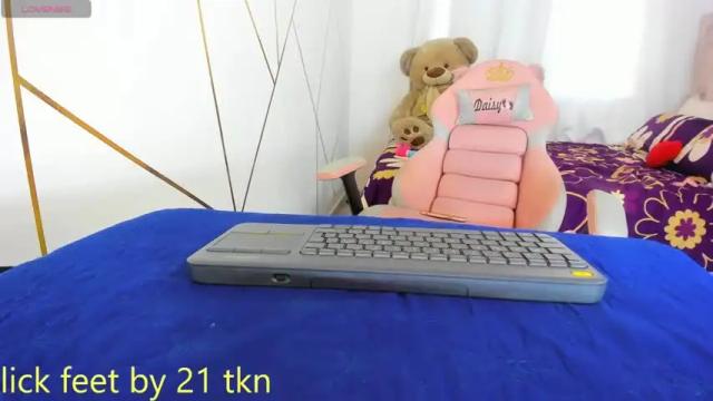 Image 12 of iisabella_evans Stream on Chaturbate on 16 months ago
