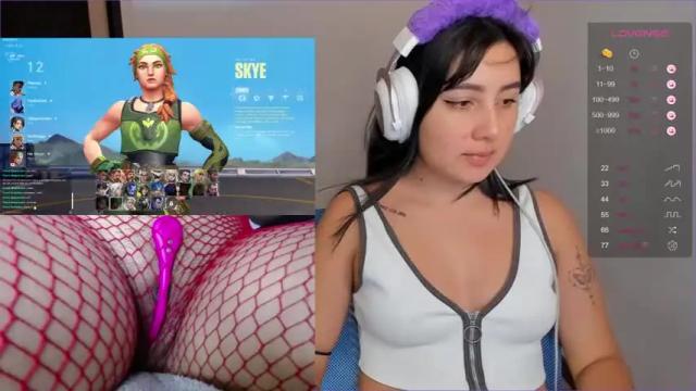 Image 2 of iissaabeel_ Stream on Chaturbate on 16 months ago