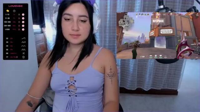 Image 2 of iissaabeel_ Stream on Chaturbate on 15 months ago