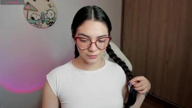 Image 10 of iki_mei Stream on Chaturbate on 17 months ago