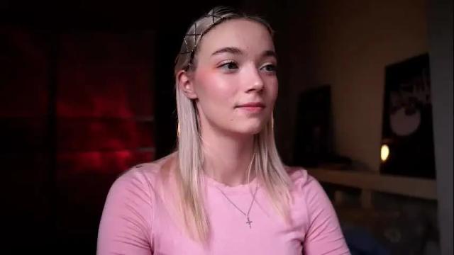 Image 11 of ileanacampbel Stream on Chaturbate on 2 months ago