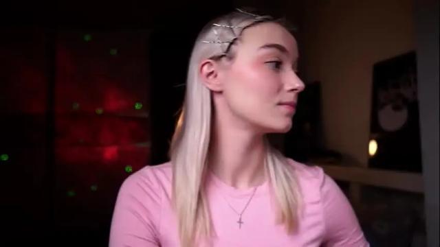Image 3 of ileanacampbel Stream on Chaturbate on 2 months ago