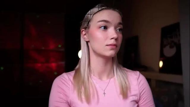 Image 4 of ileanacampbel Stream on Chaturbate on 2 months ago
