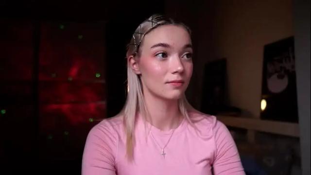 Image 7 of ileanacampbel Stream on Chaturbate on 2 months ago
