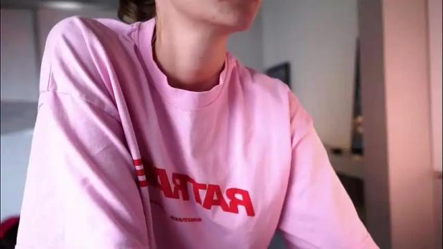 Image 3 of ileanacampbel Stream on Chaturbate on 2 days ago