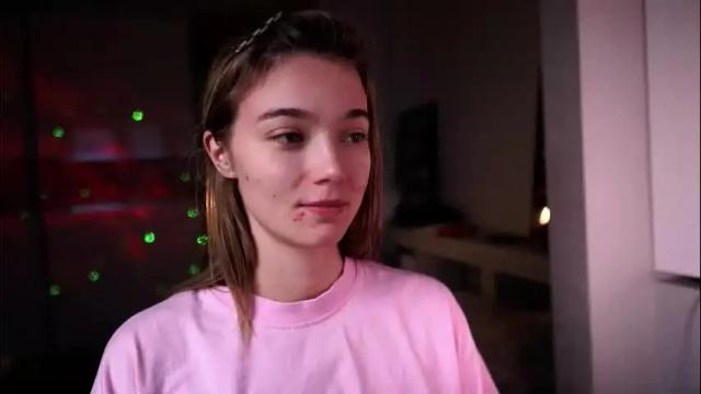 Image 2 of ileanacampbel Stream on Chaturbate on 13 hours ago