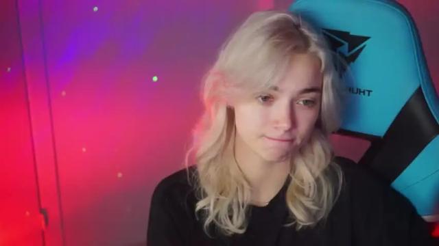 Image 6 of ileanacampbell Stream on Chaturbate on 16 months ago