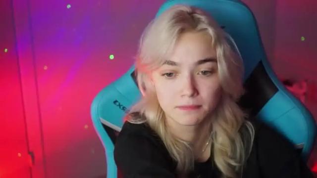 Image 8 of ileanacampbell Stream on Chaturbate on 16 months ago