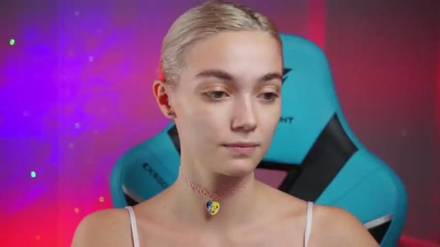 Image 7 of ileanacampbell Stream on Chaturbate on 16 months ago
