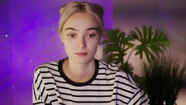 Image 11 of ileanacampbell Stream on Chaturbate on 15 months ago