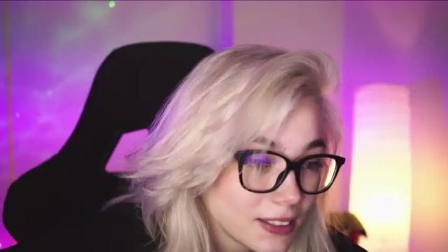 Image 11 of ileanacampbell Stream on Chaturbate on 14 months ago