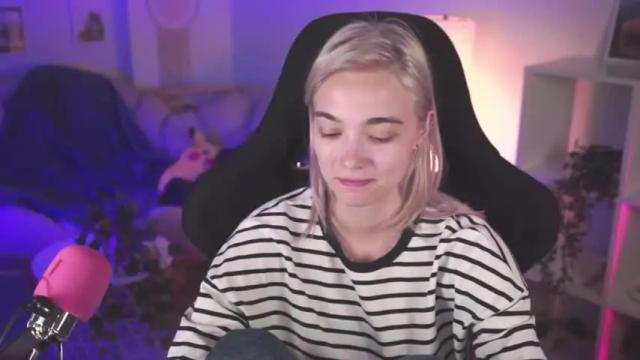 Image 12 of ileanacampbell Stream on Chaturbate on 14 months ago