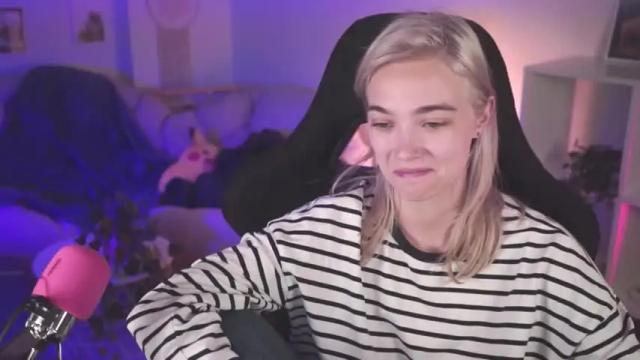 Image 4 of ileanacampbell Stream on Chaturbate on 14 months ago