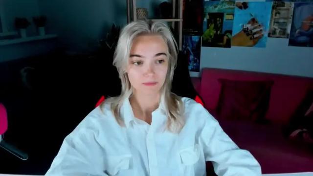 Image 4 of ileanacampbell Stream on Chaturbate on 14 months ago