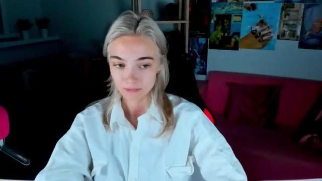Image 8 of ileanacampbell Stream on Chaturbate on 14 months ago