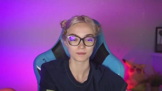 Image 2 of ileanacampbell Stream on Chaturbate on 13 months ago