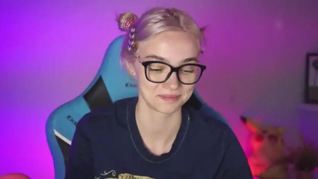 Image 3 of ileanacampbell Stream on Chaturbate on 13 months ago