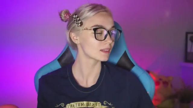 Image 4 of ileanacampbell Stream on Chaturbate on 13 months ago