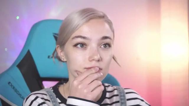 Image 2 of ileanacampbell Stream on Chaturbate on 13 months ago