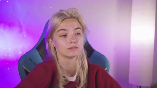 Image 8 of ileanacampbell Stream on Chaturbate on 13 months ago