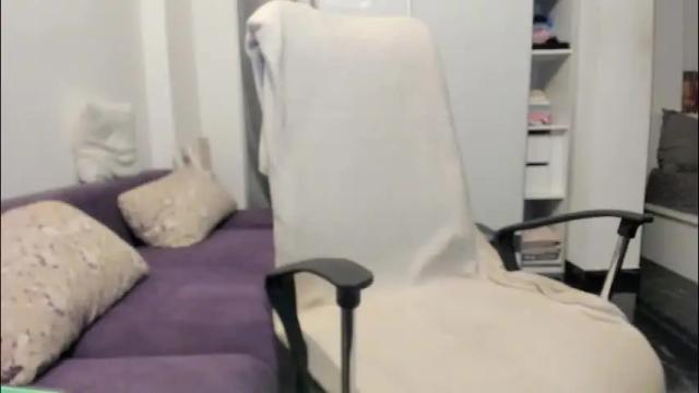 Image 3 of ilikefacial Stream on Chaturbate on 1 month ago