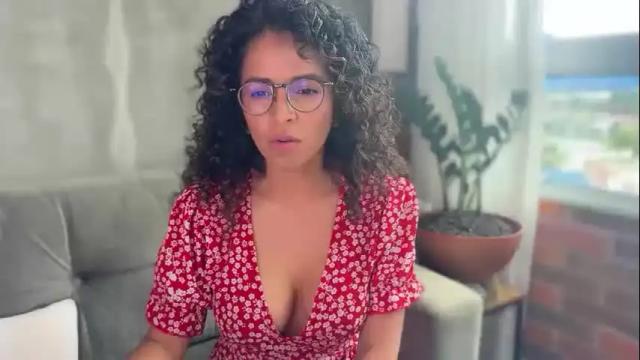 Image 11 of illaroom Stream on Chaturbate on 1 month ago