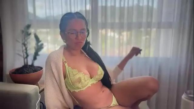 Thumbnail 1, illaroom's Stream at Chaturbate, 10 days ago