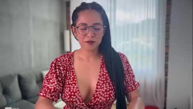 Image 11 of illaroom Stream on Chaturbate on 5 days ago