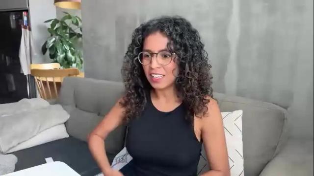 Image 6 of illaroom Stream on Chaturbate on 6 days ago