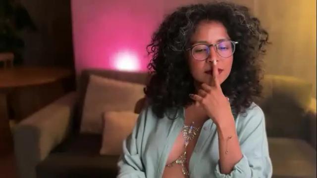 Image 8 of illaroom Stream on Chaturbate on 2 months ago