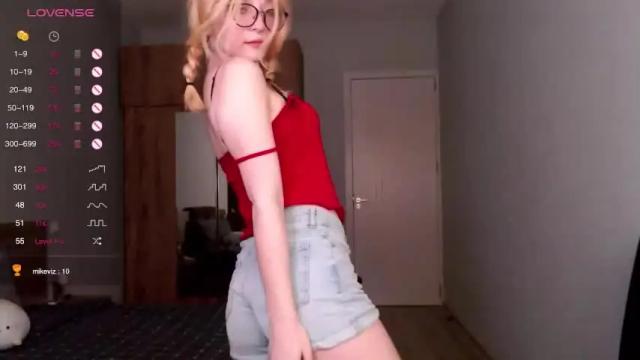 Thumbnail 2, illegaldream's Stream at Chaturbate, 19 months ago