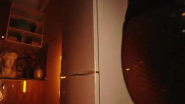 Image 12 of illona_harriss Stream on Chaturbate on 16 months ago