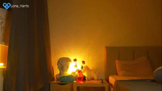 Image 2 of illona_harriss Stream on Chaturbate on 1 month ago