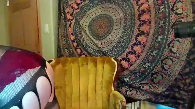 Image 11 of illuminaughty6699 Stream on Chaturbate on 16 months ago