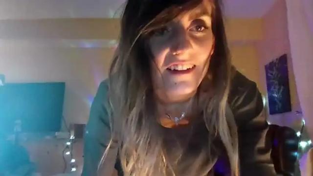 Image 3 of illuminaughty6699 Stream on Chaturbate on 16 months ago