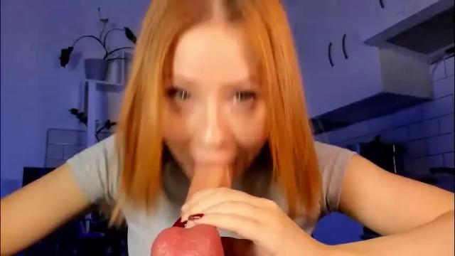 Image 4 of ilona_curly Stream on Chaturbate on 2 months ago