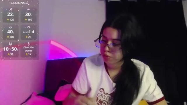 Image 4 of ily_bea Stream on Chaturbate on 1 month ago