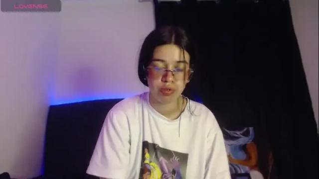 Image 4 of ily_bea Stream on Chaturbate on 17 days ago