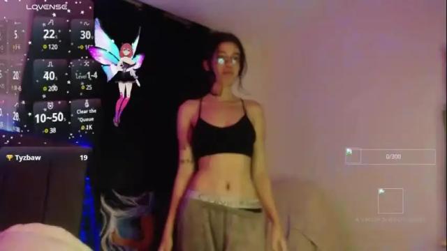 Image 10 of ily_bea Stream on Chaturbate on 15 days ago