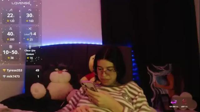 Image 3 of ily_bea Stream on Chaturbate on 10 days ago