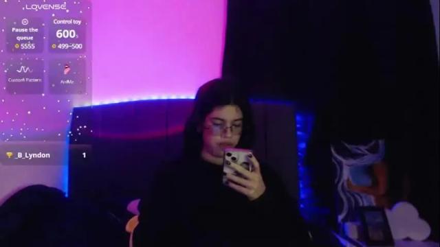 Image 11 of ily_bea Stream on Chaturbate on 5 days ago