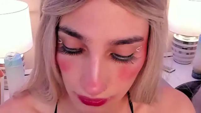 Image 8 of im__sara Stream on Chaturbate on 14 months ago