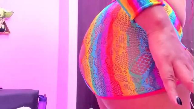 Image 10 of im_a_slut40 Stream on Chaturbate on 13 days ago