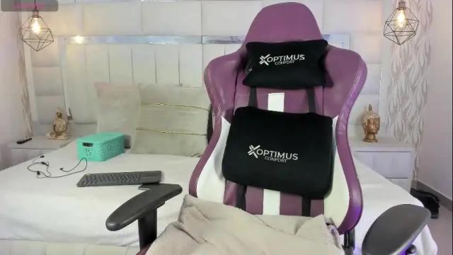 Image 10 of im_alaya Stream on Chaturbate on 1 month ago