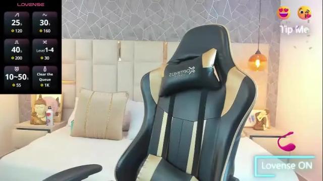 Image 6 of im_alaya Stream on Chaturbate on 3 days ago