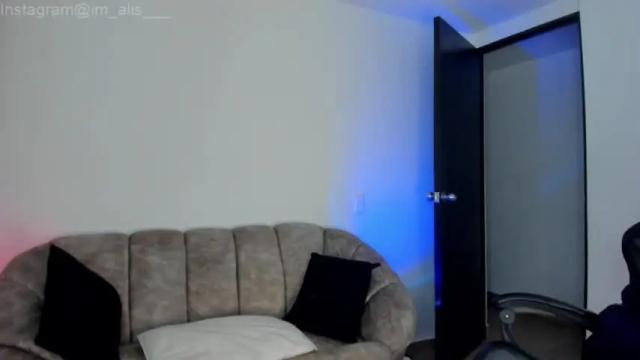 Image 6 of im_alis_ Stream on Chaturbate on 17 months ago
